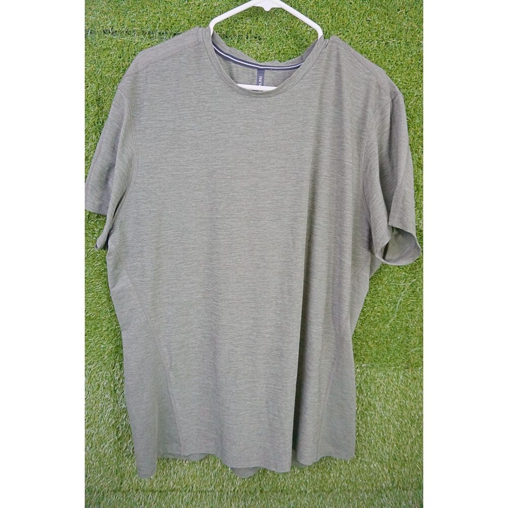 Ten Thousand Performance T-Shirt - Men's Size XXL